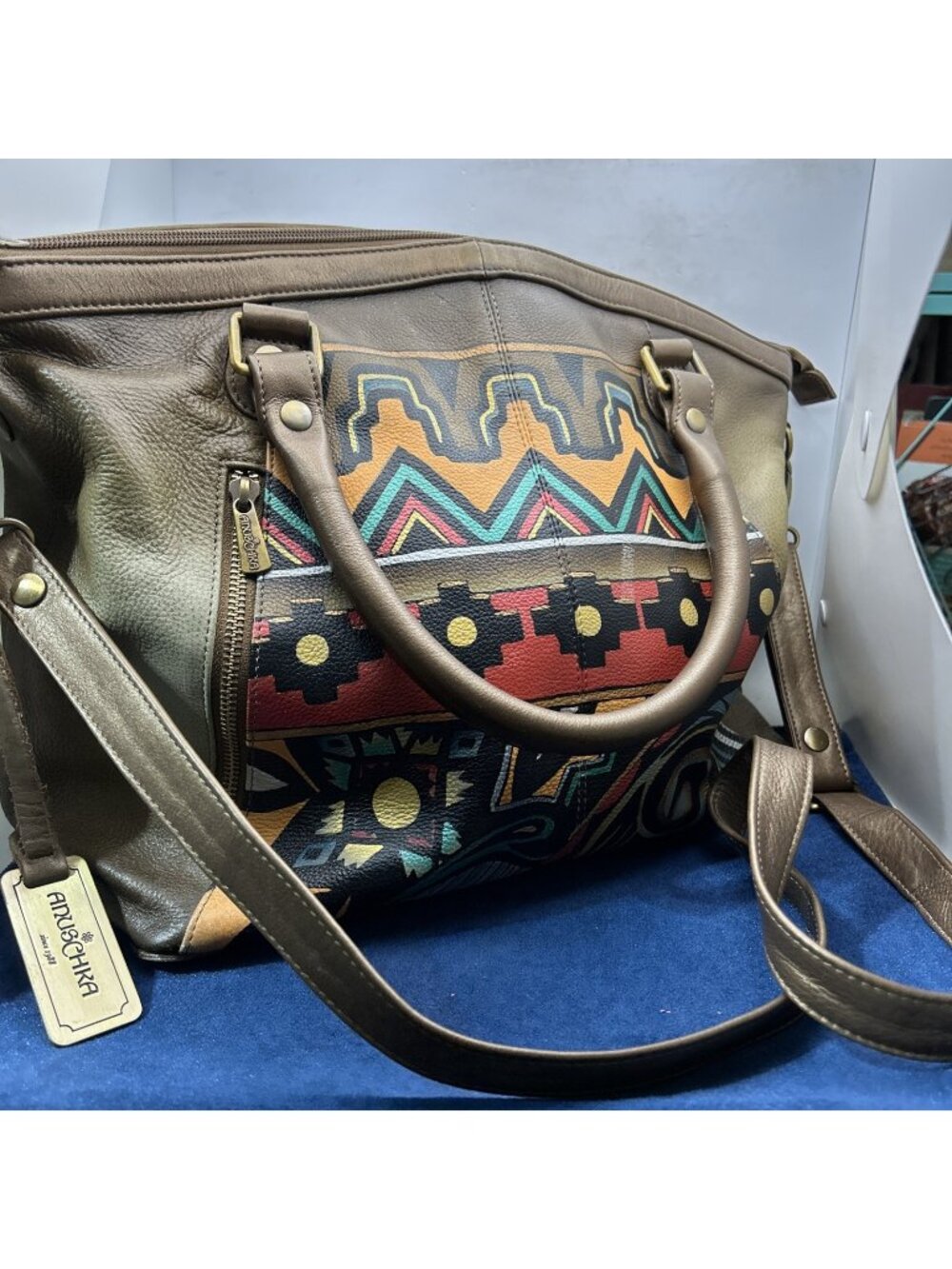 anuschka hand painted leather handbags preowned Southwest Aztec Design